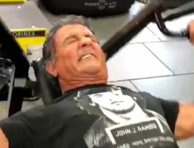 «Welcome to the Jungle» - Πανέτοιμος ο Σταλόνε για τη νέα ταινία «Ράμπο»! (φώτο-βίντεο)